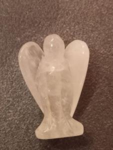 Angeli in pietra quarzo ialino