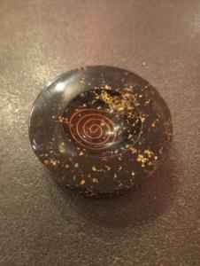 Base in orgonite per sfera