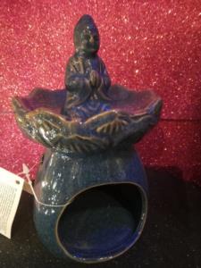 Brucia essenze  con Buddha