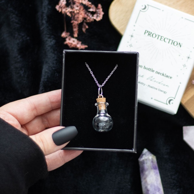 Collana con bottiglia ossidiana