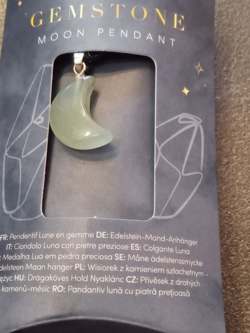 Luna in avventurina verde con cordoncino