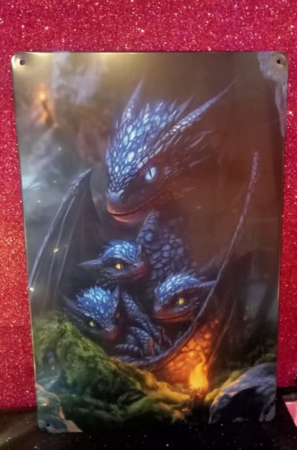 Placca in metallo con drago e draghetti