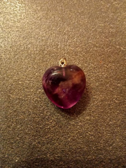 ciondolo cuore in fluorite