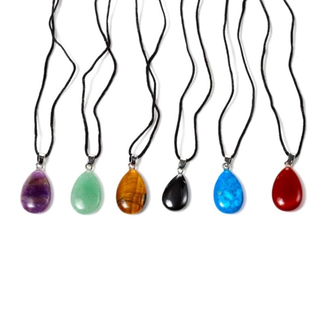 pendente a forma di goccia