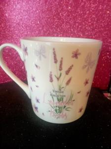 tazza lavanda in porcellana